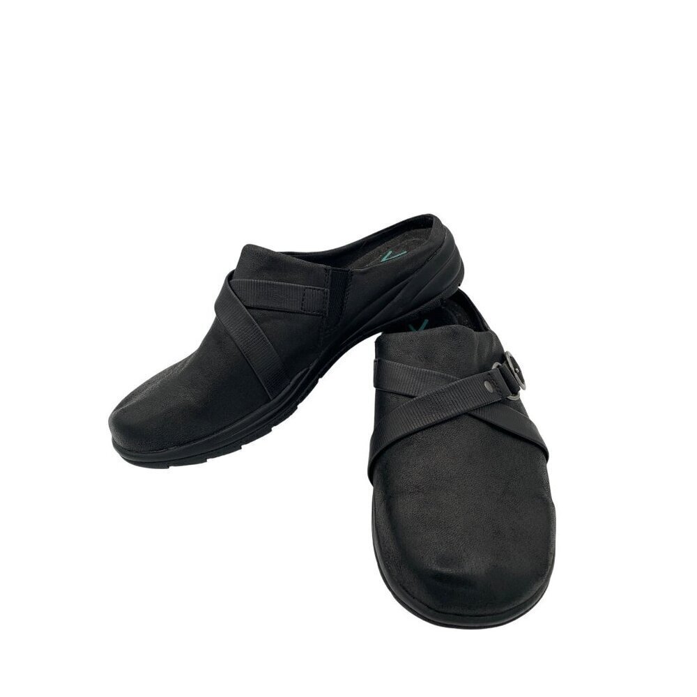 Yuu Womens Black Slip-On Comfort Clogs Size 8